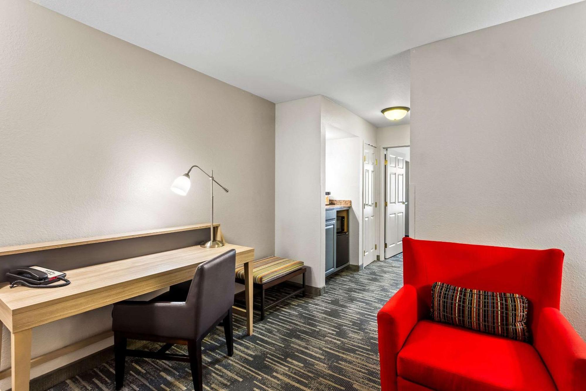 Country Inn & Suites By Radisson, Portage, In Exterior photo
