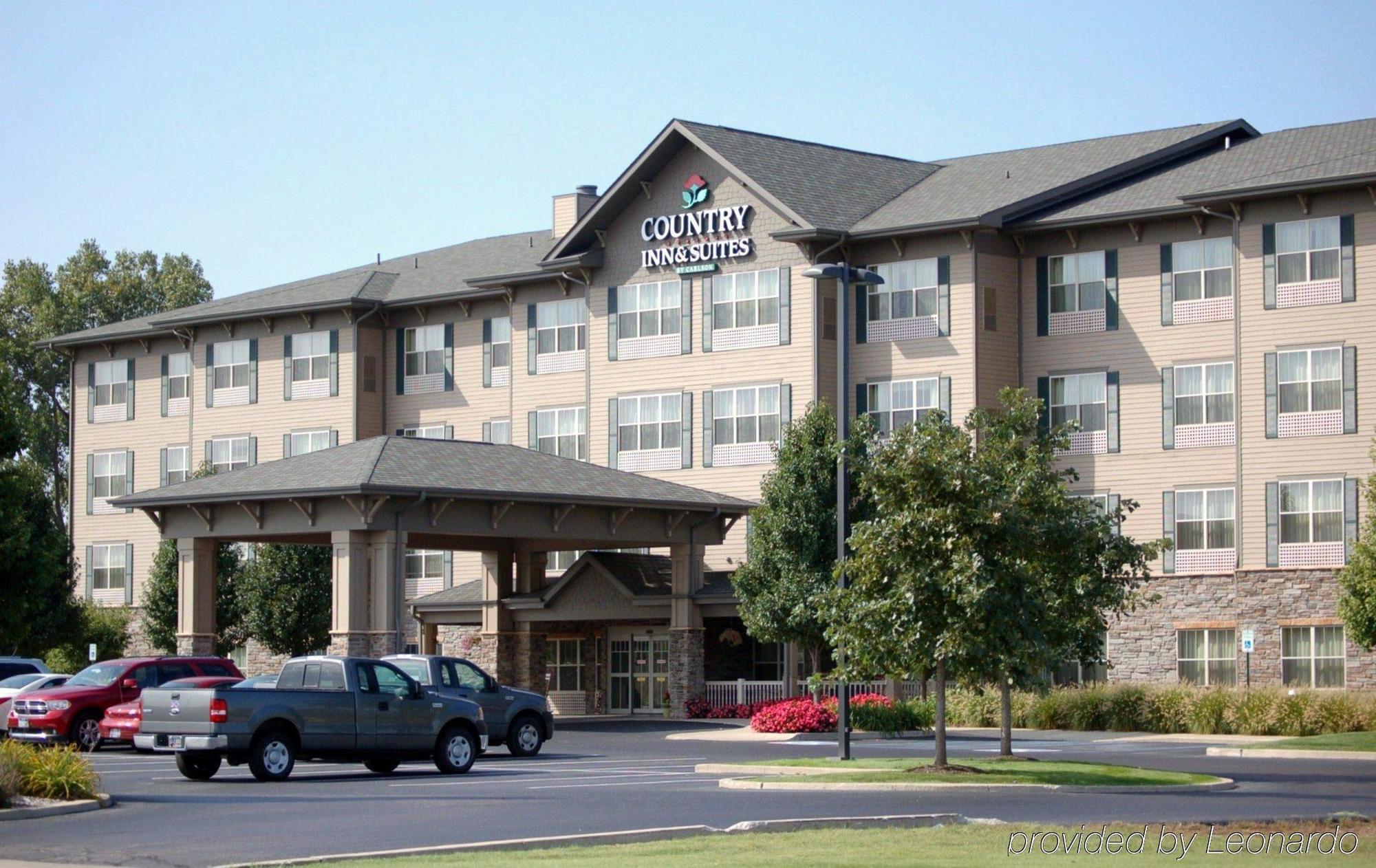 Country Inn & Suites By Radisson, Portage, In Exterior photo