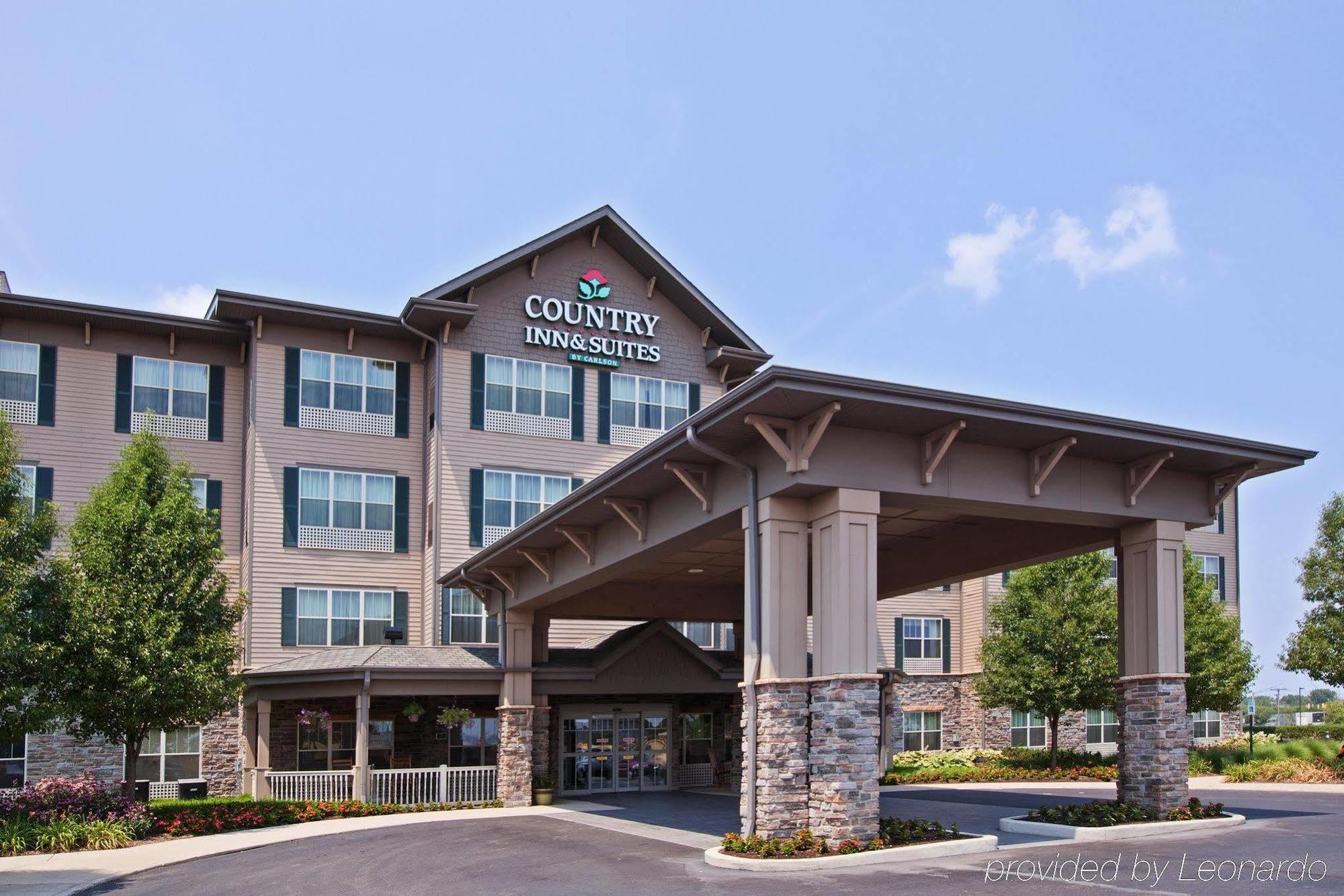 Country Inn & Suites By Radisson, Portage, In Exterior photo